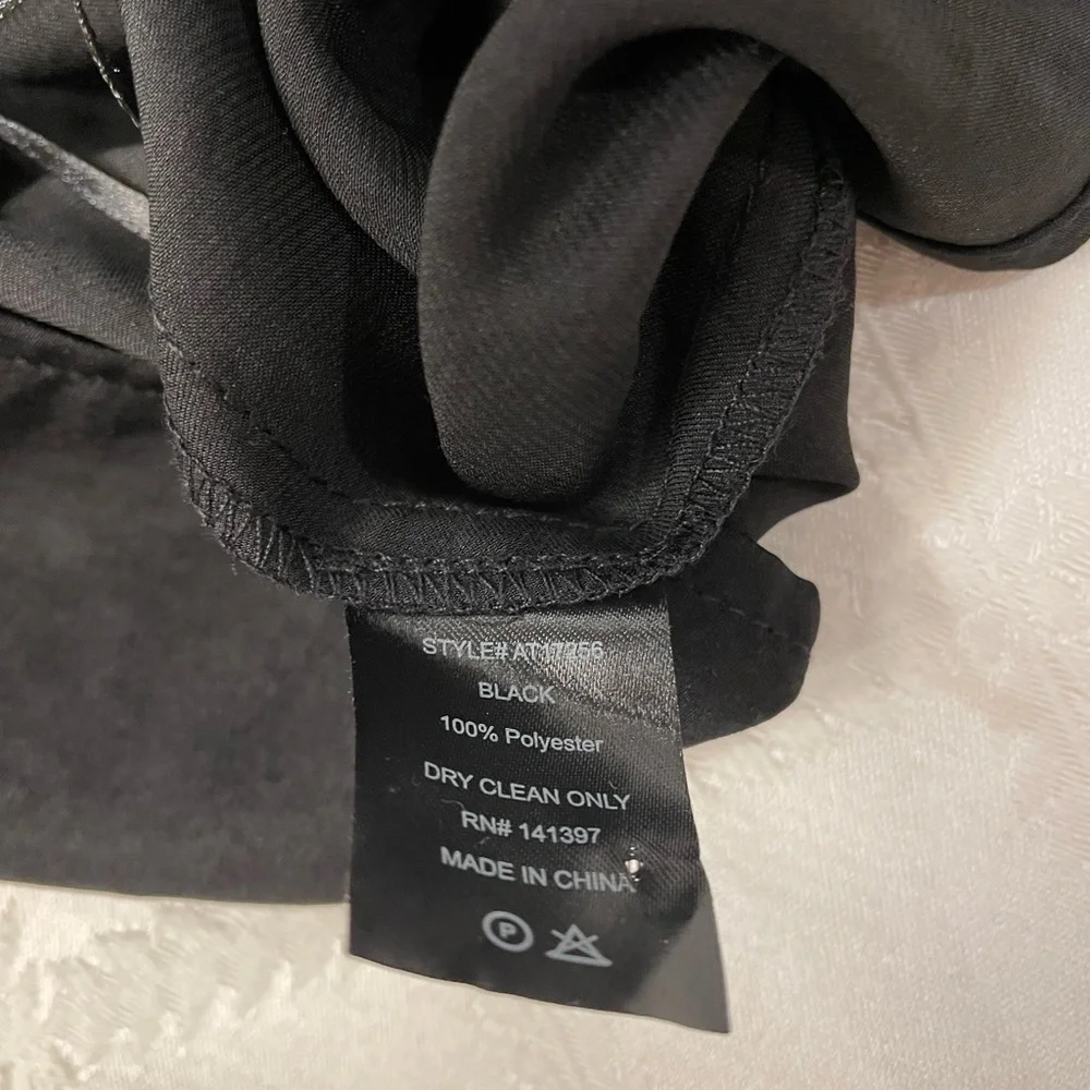 Astr Black Blouse Size Large - Picture 8 of 9